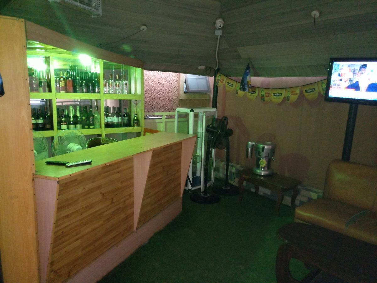 Ikotun Glorious Hotel & Suites מראה חיצוני תמונה