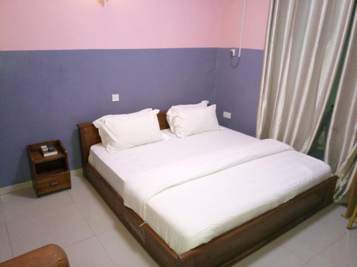 Ikotun Glorious Hotel & Suites מראה חיצוני תמונה